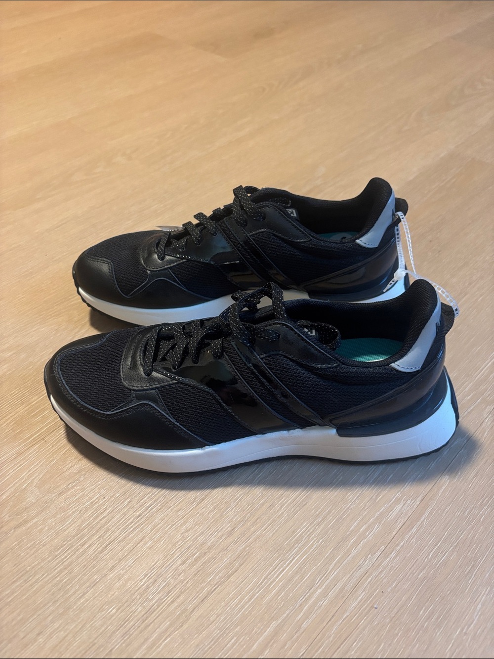 NEW Keds Women's Tiasa Black Retro Sneakers size 9.5